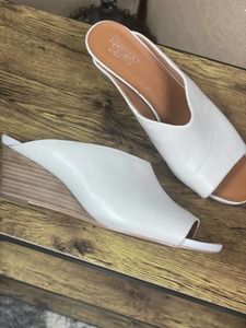 Franco Sarto Peep Toe Mule Wedges Cream Sz 10